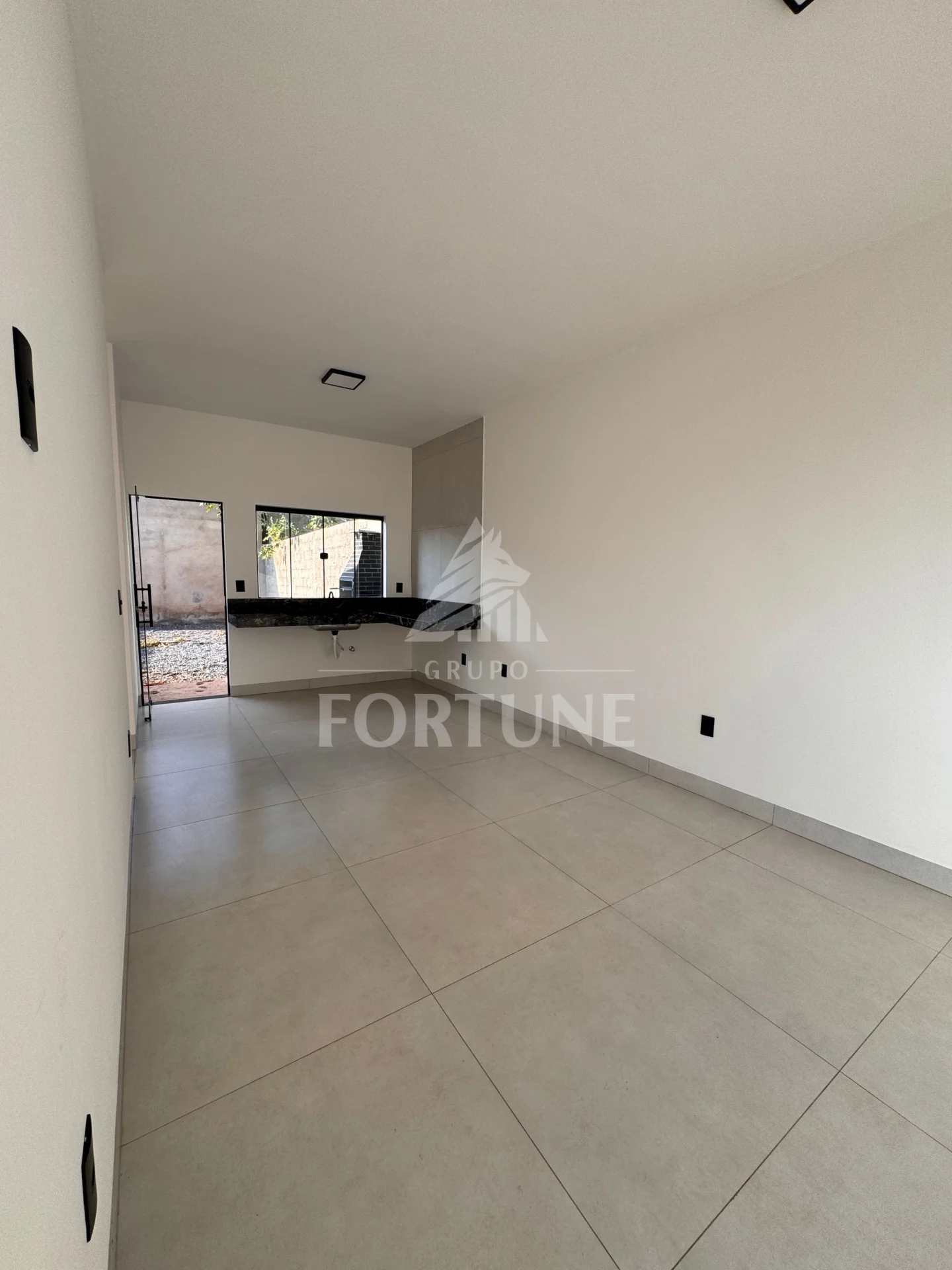 Casa nova e pronta para morar — foto